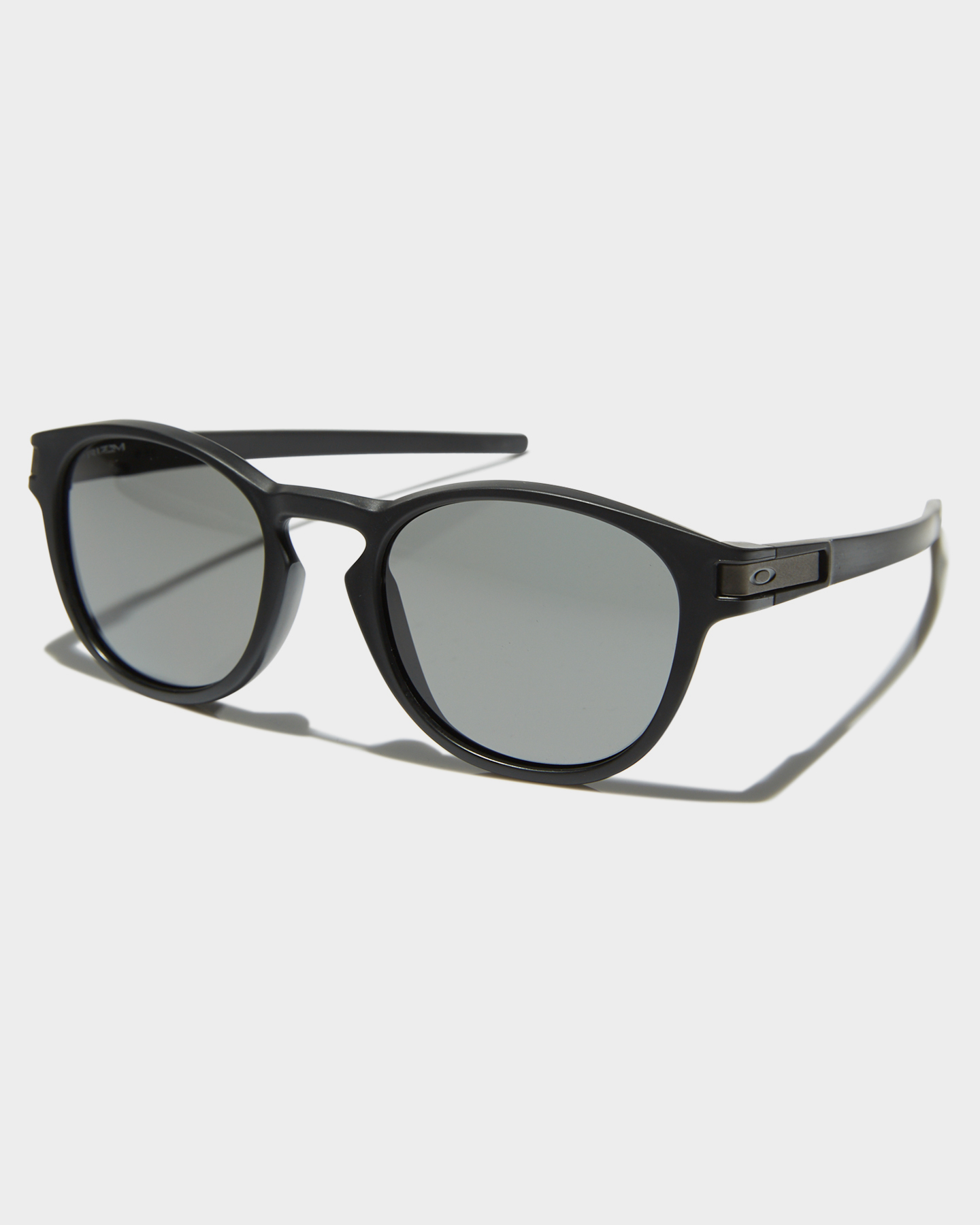 gray oakley sunglasses