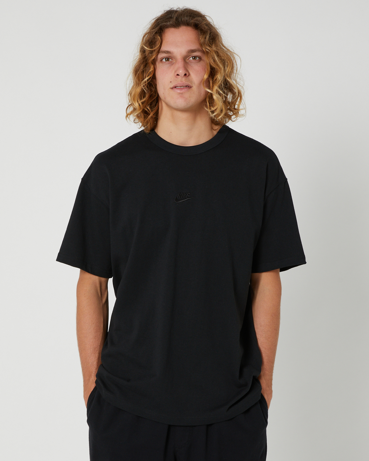 Nike Mens Nsw Premium Essential Ss Tee - Black | SurfStitch