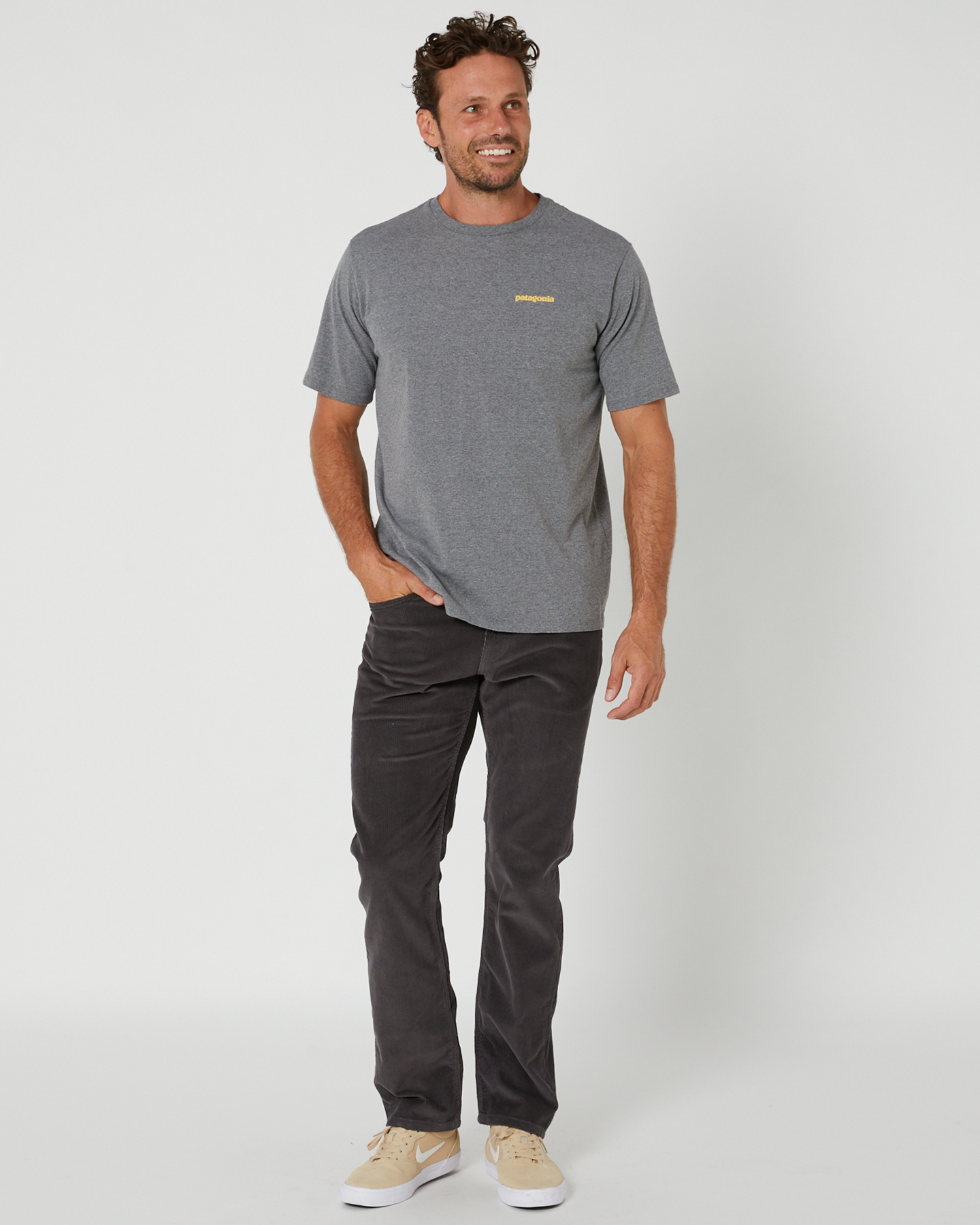 Patagonia corduroy hot sale pants mens