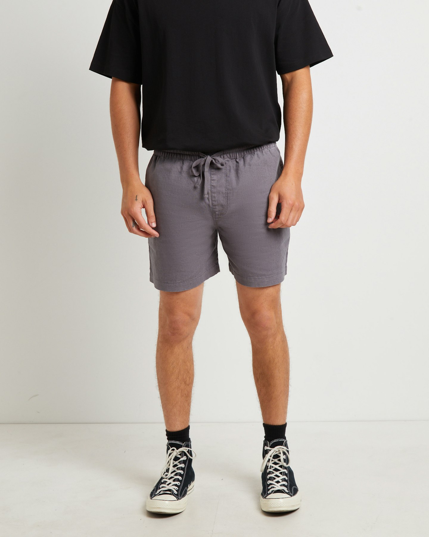 Arvust shorts on sale