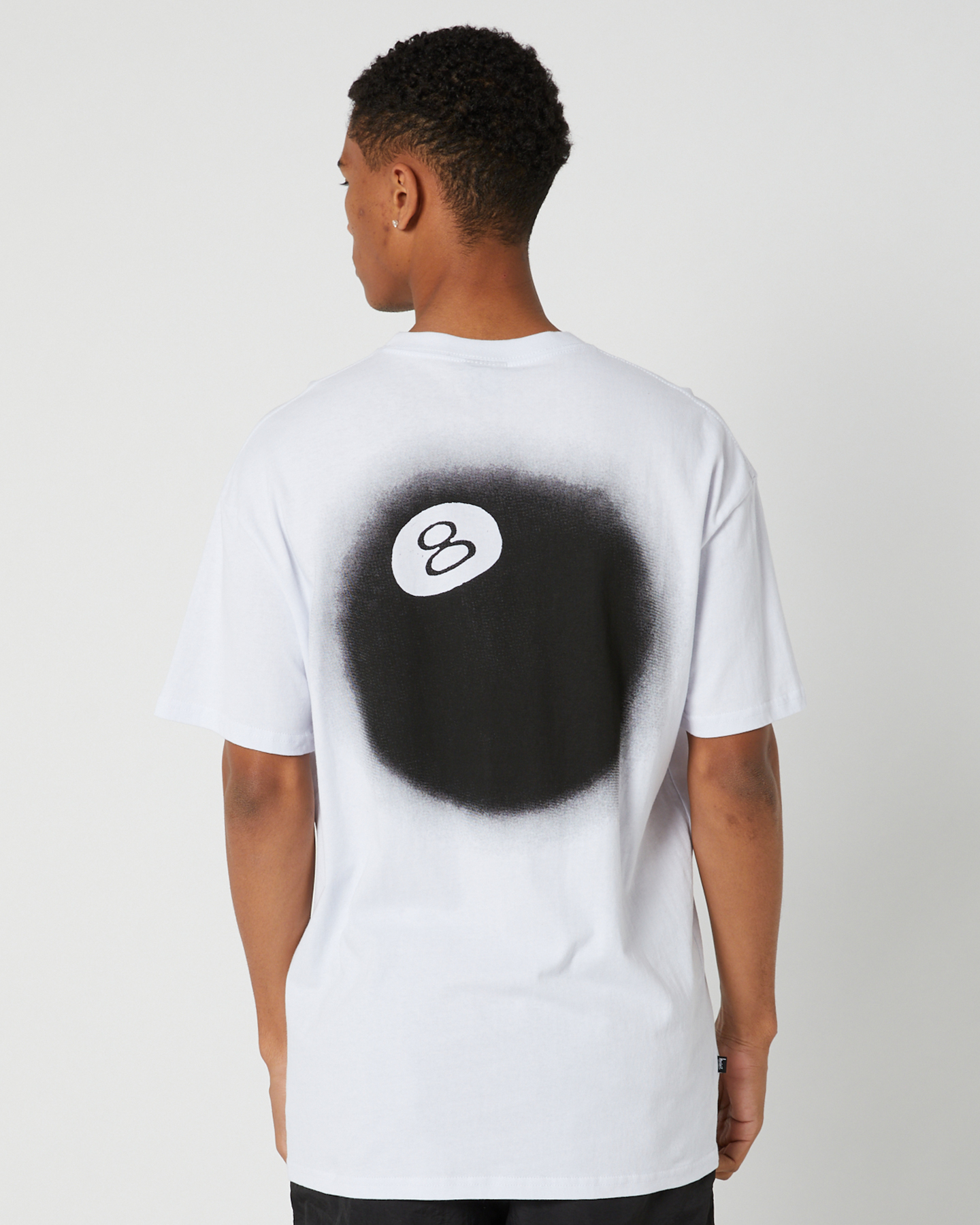 Stussy 8 Ball Fade Ss Tee - White | SurfStitch