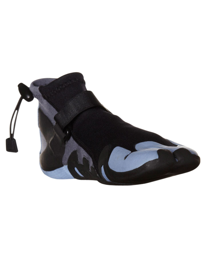 Xcel sales reef booties