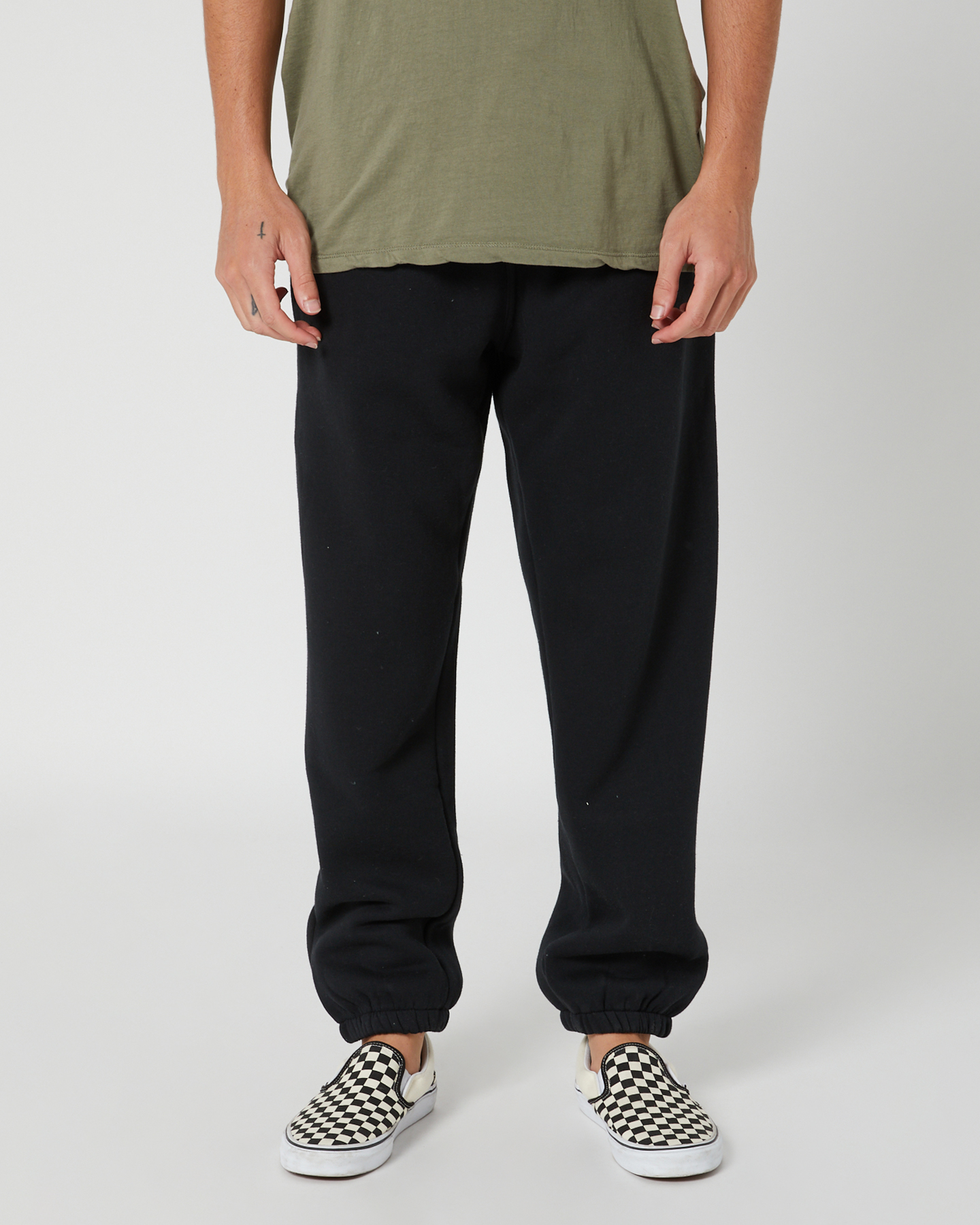 Swell Horizon Mens Trackpant - Black | SurfStitch