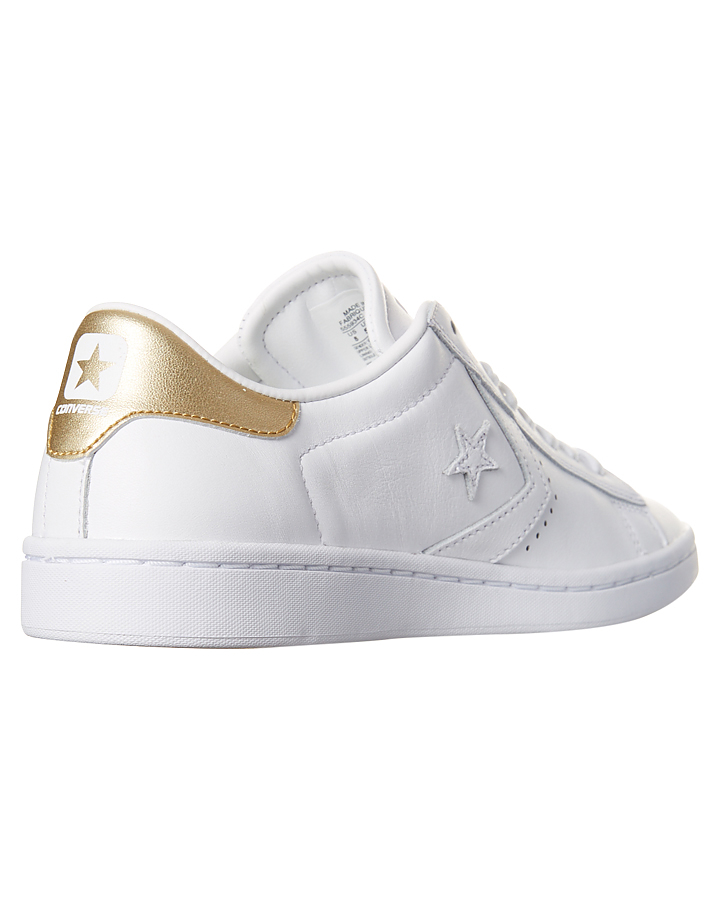 converse tennis shoes womens