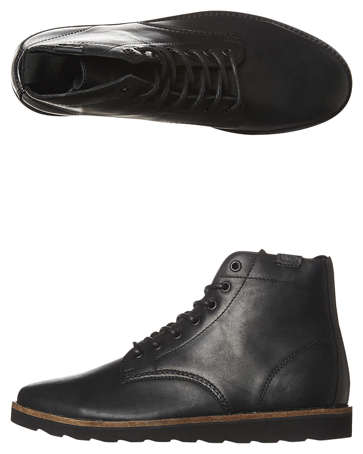 vans sahara boot black