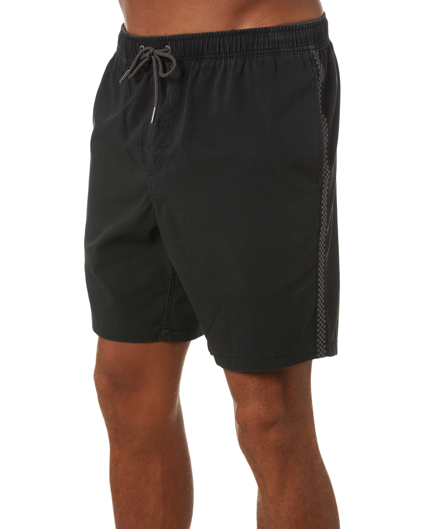 Town And Country Marvin Mens 18In Short - Black | SurfStitch