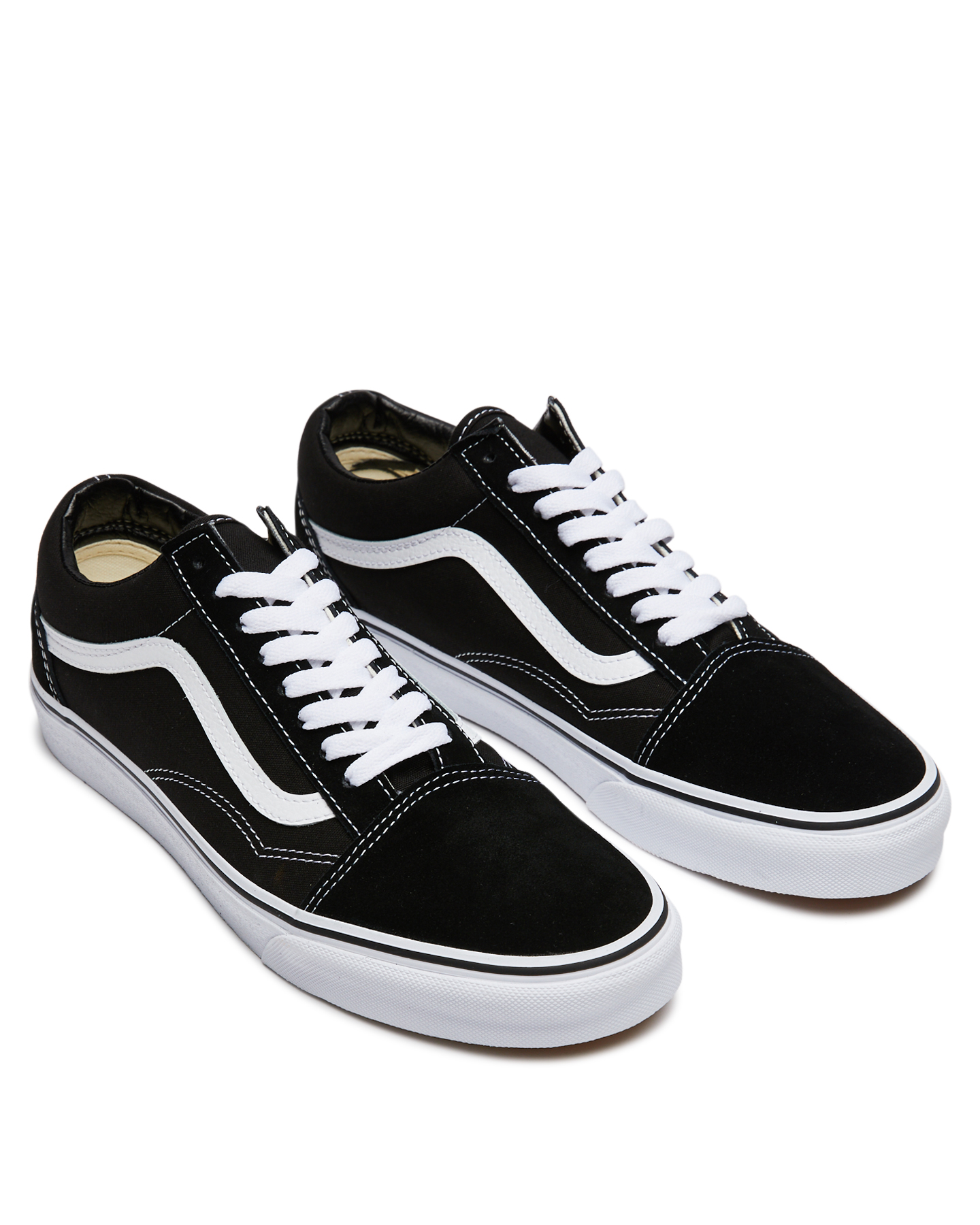 black low top vans mens