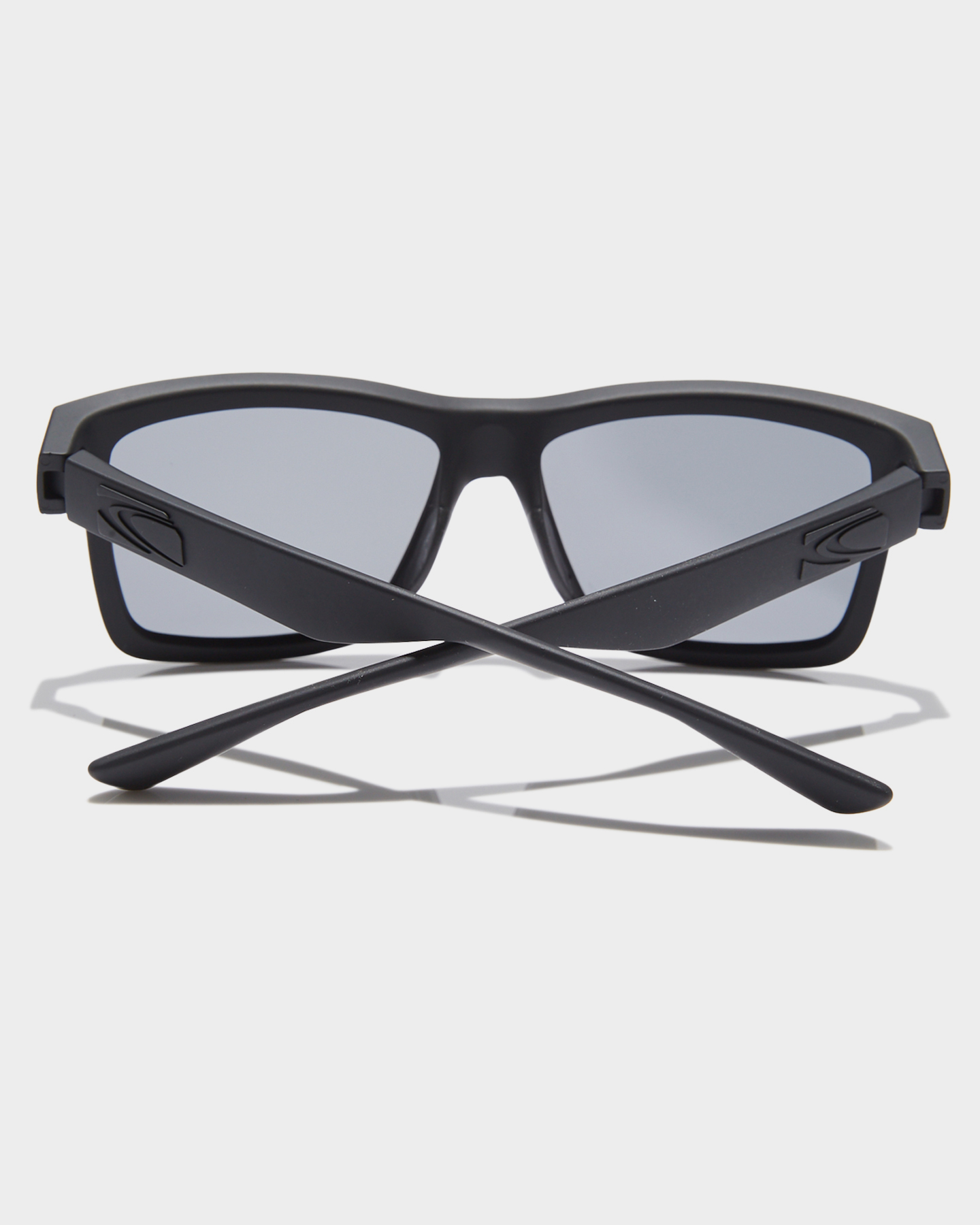 Carve Voyager Polarized Floating Sunglasses - Matte Black | SurfStitch
