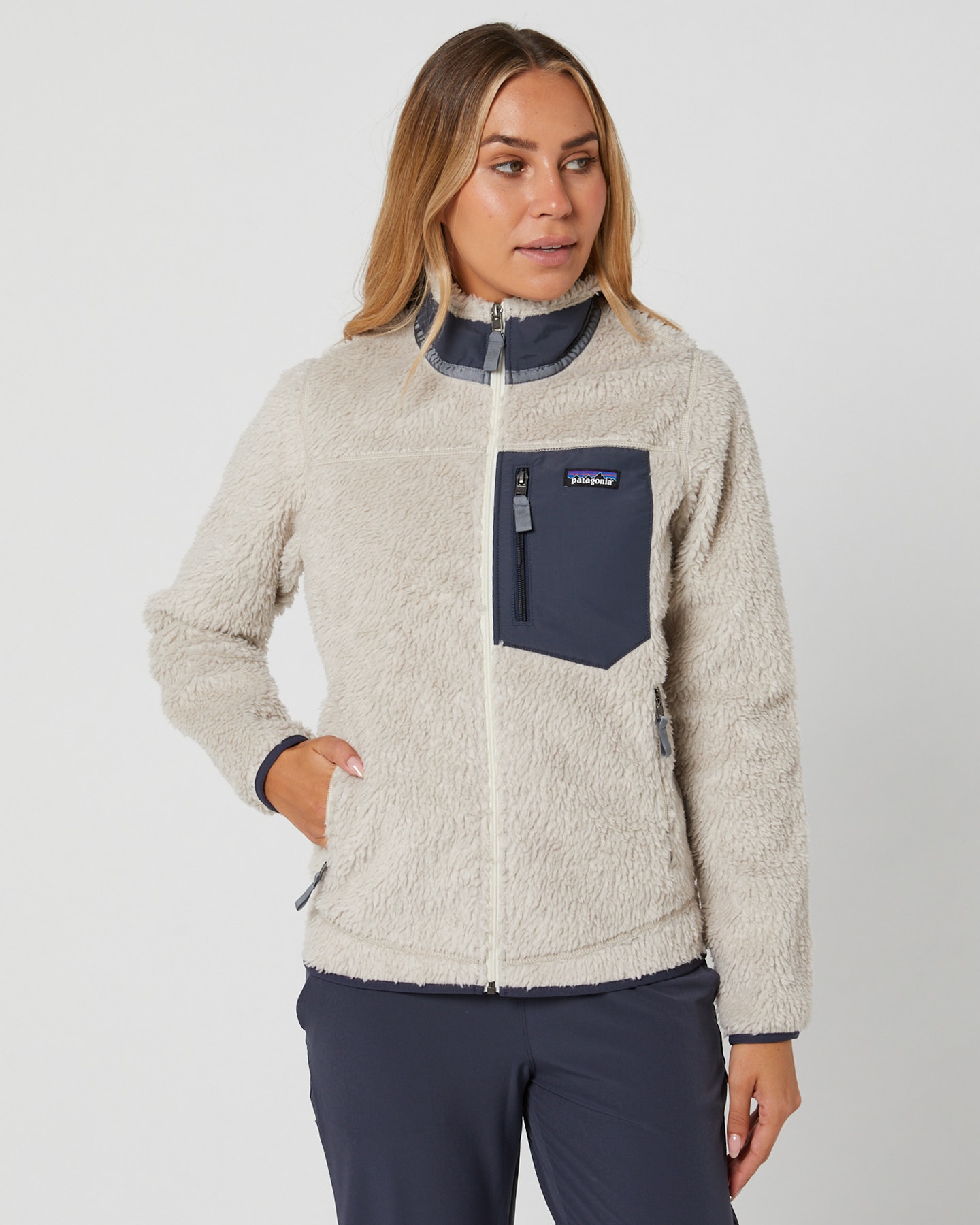 Sherpa jacket women's patagonia store