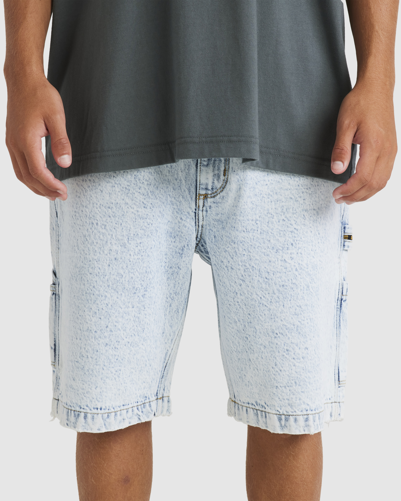 Surfstitch mens shorts hotsell