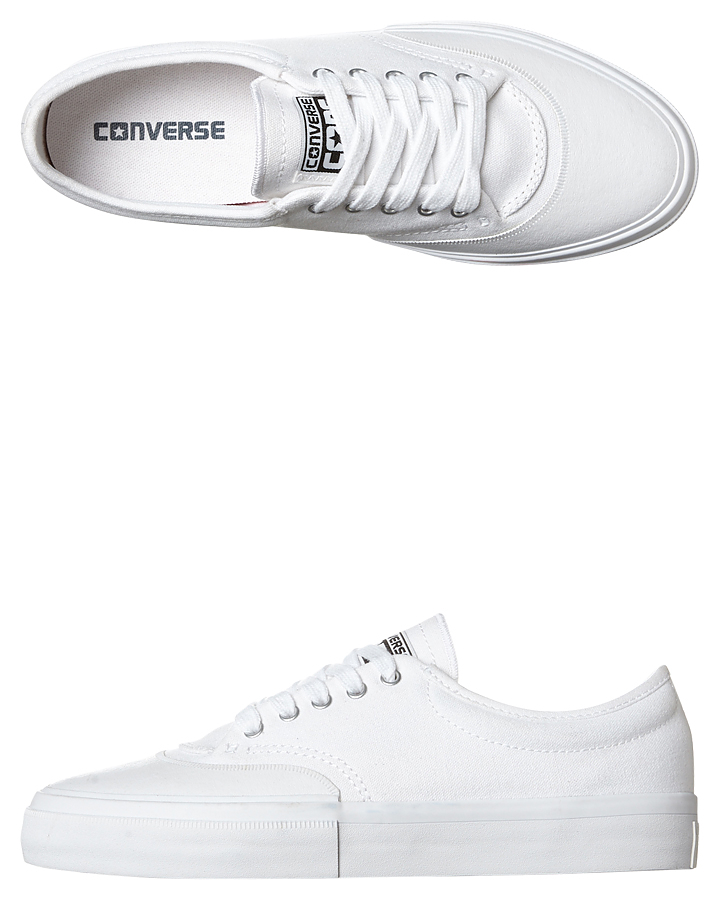 white converse skate shoes