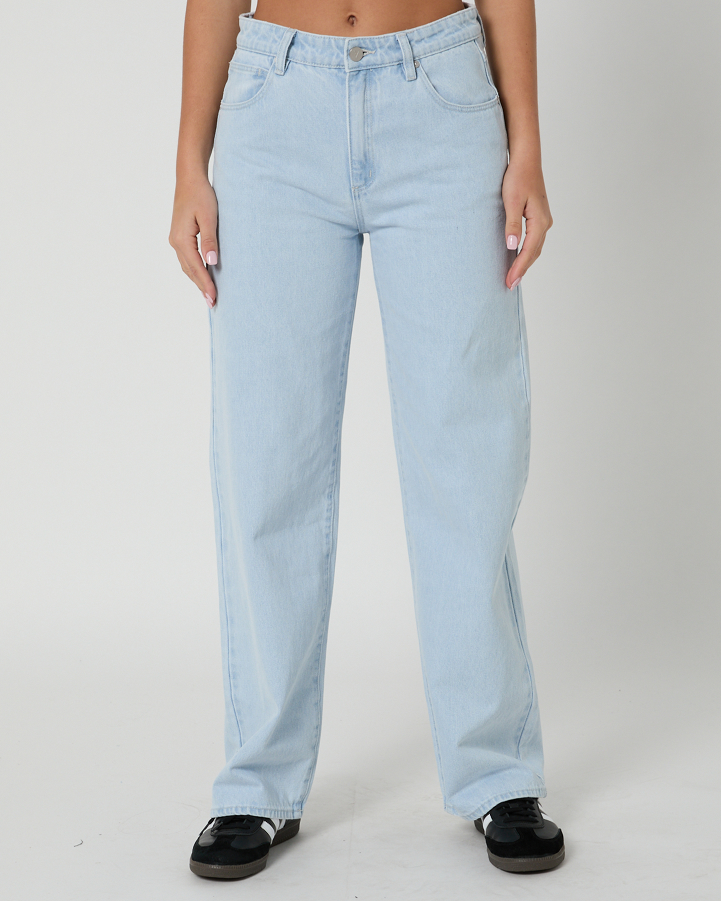 Adidas 99.1 jeans new arrivals
