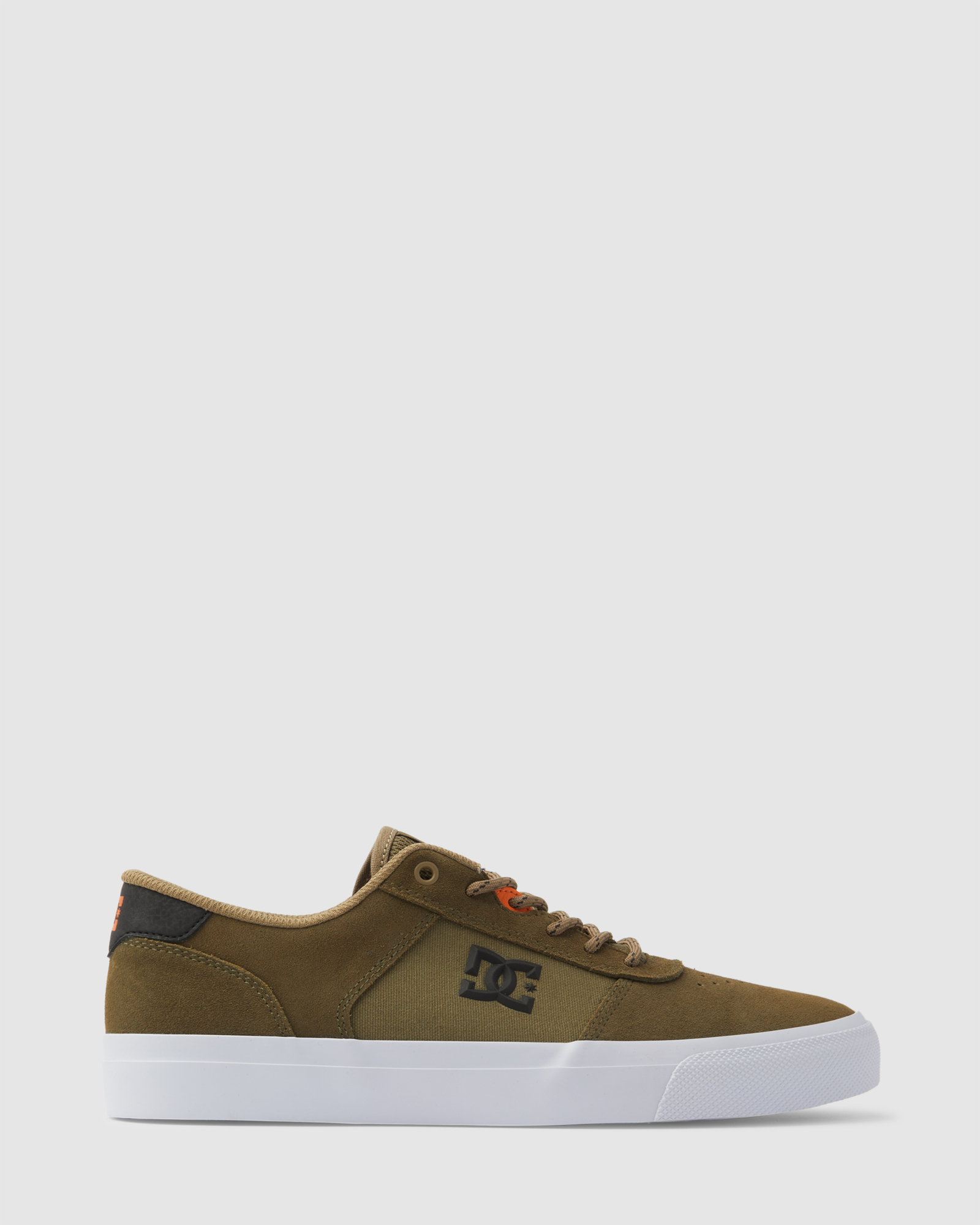 Camo dc deals shoes