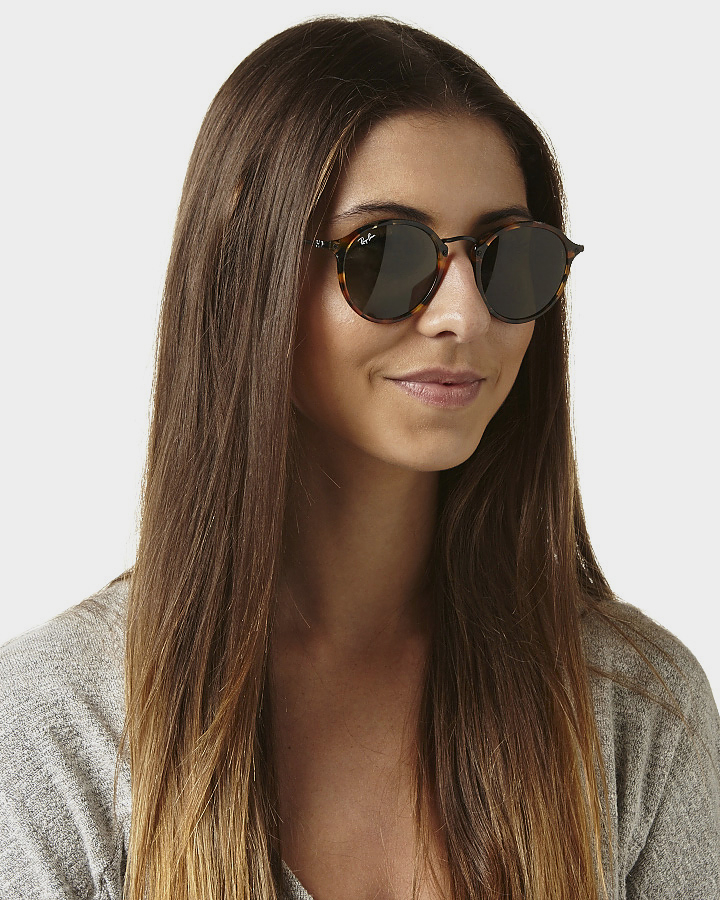 Ray-Ban Round 49 Sunglasses - Spotted 