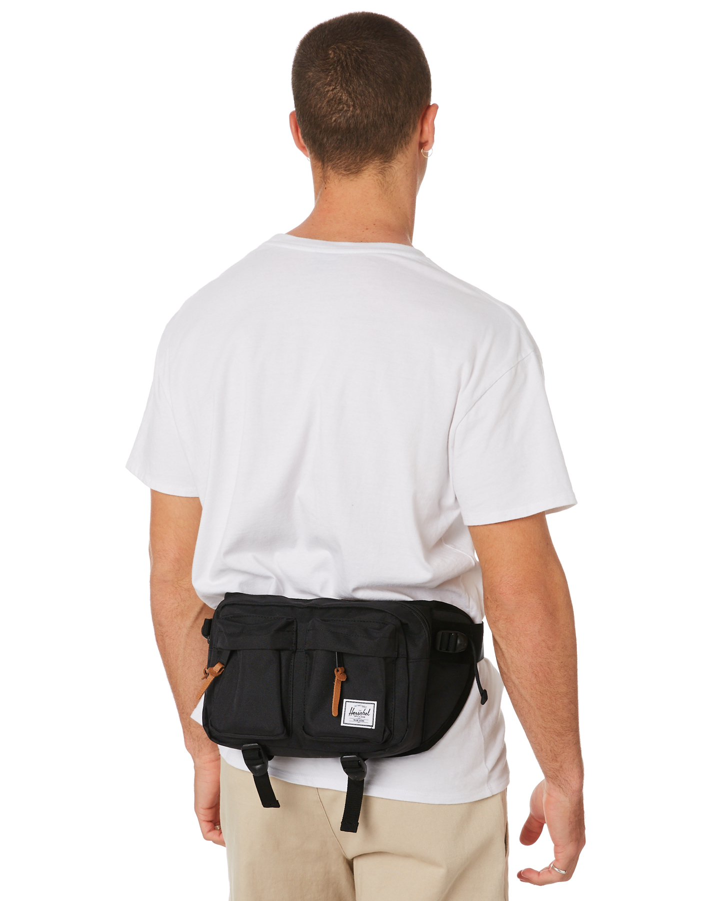 eighteen hip pack