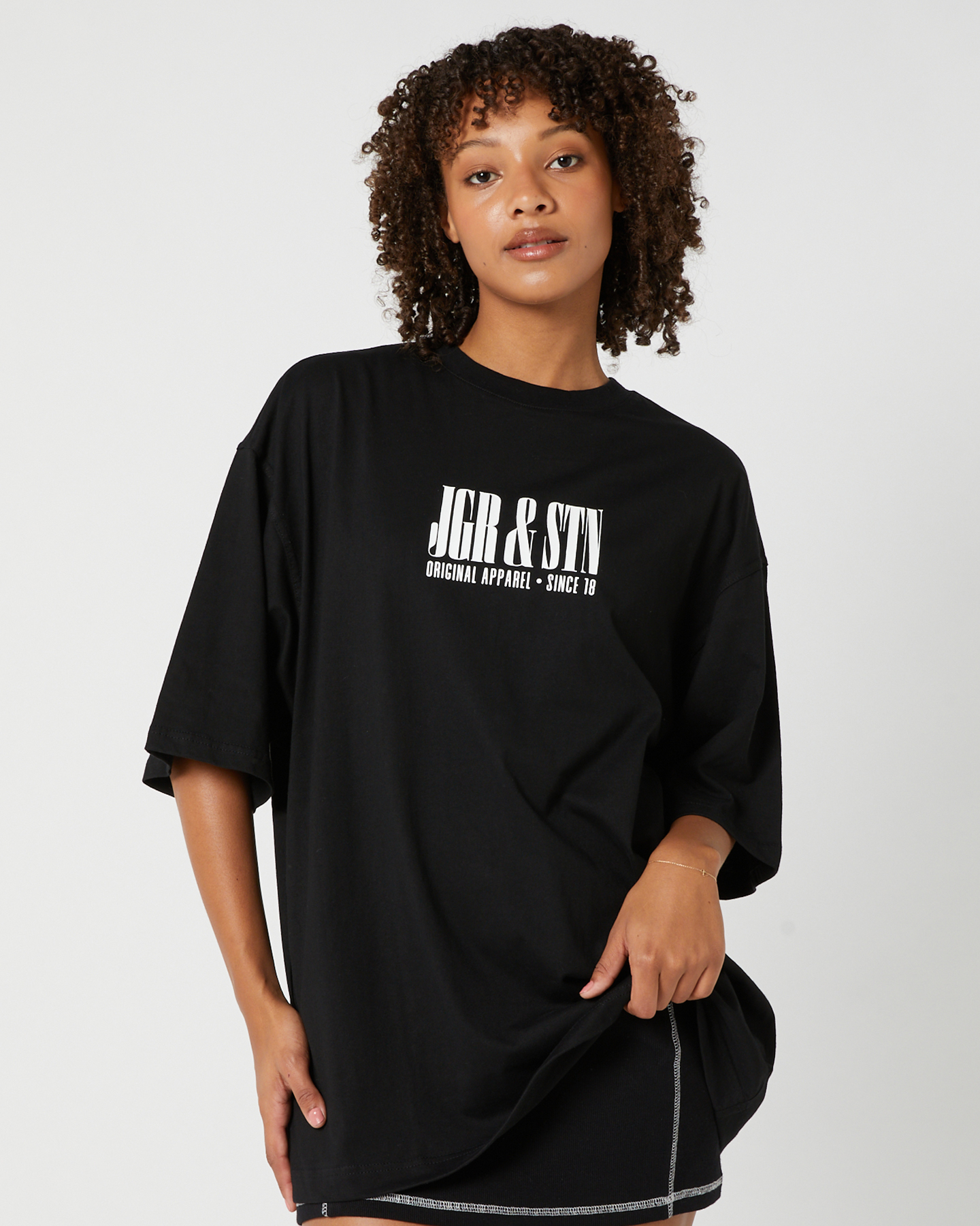 Jgr And Stn Chicago Xxl Oversized Tee - Black | SurfStitch
