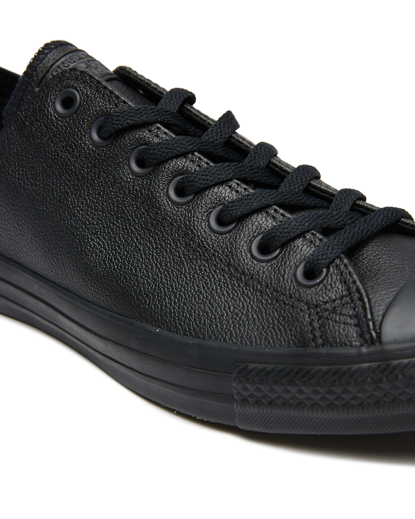 Converse Womens Chuck Taylor All Star Lo Leather Shoe - Black