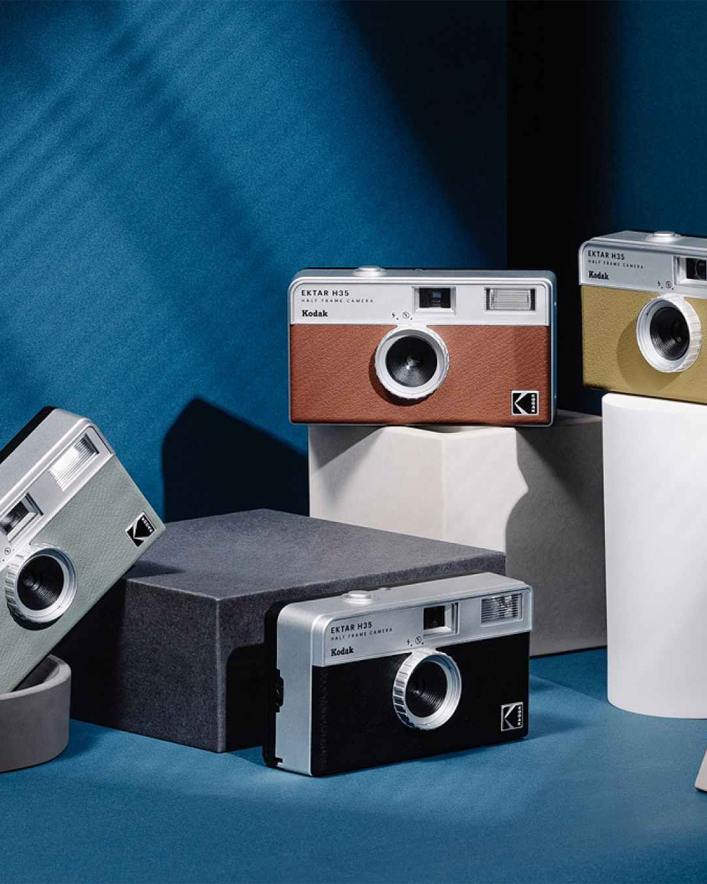 Kodak EKTAR H35 Half Frame Film Camera - Brown (RK0102)