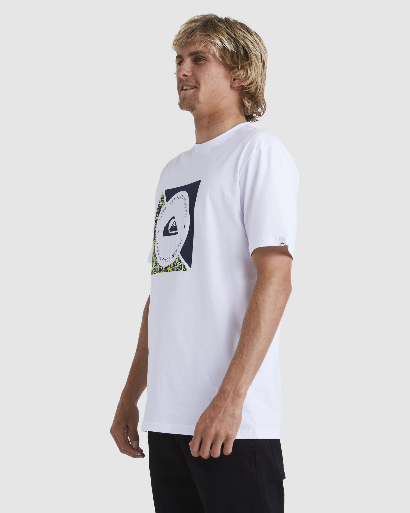 Quiksilver Mens Boardshort Linked Tee - White | SurfStitch