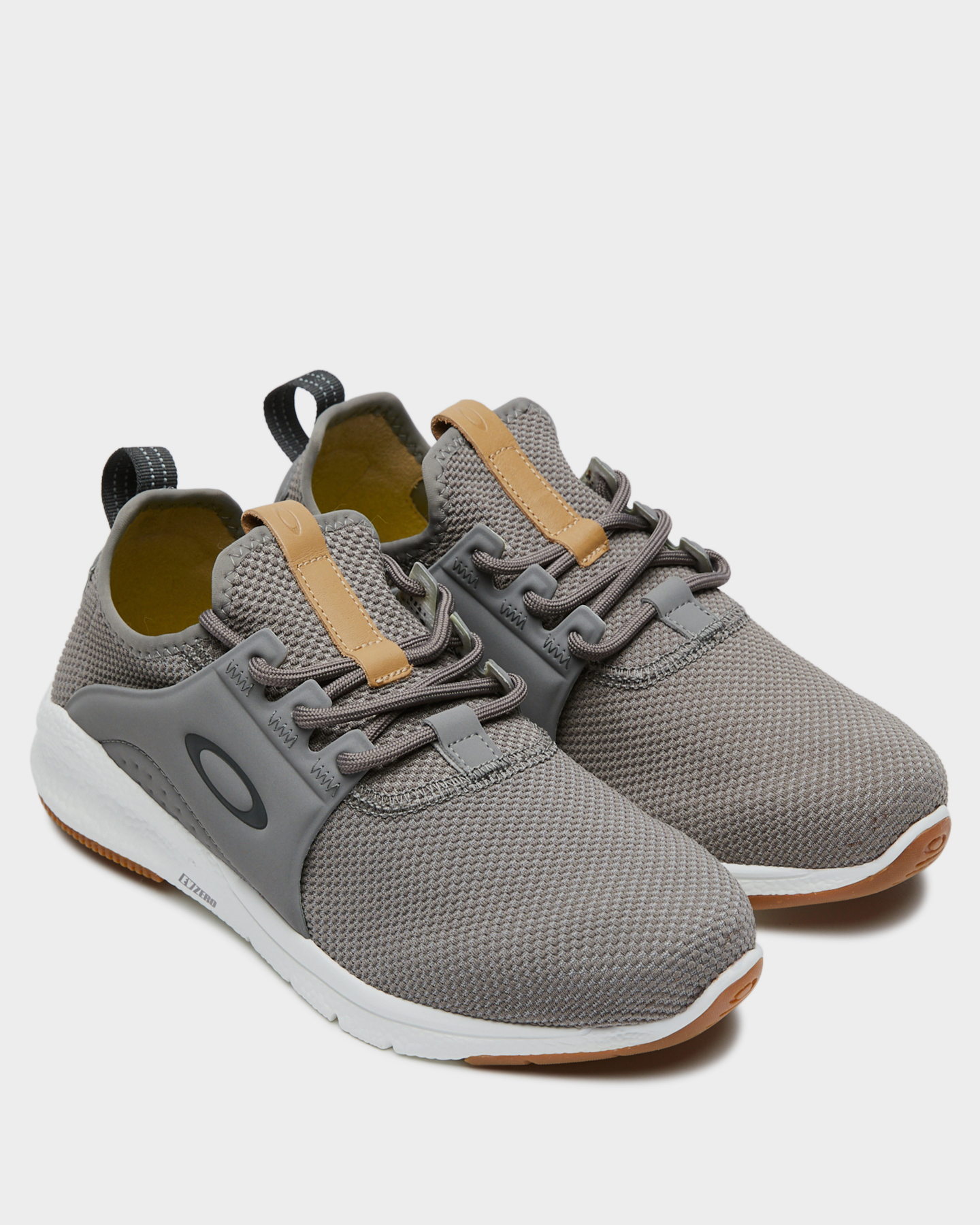 Oakley Dry Sneaker - Grigio Scuro | SurfStitch