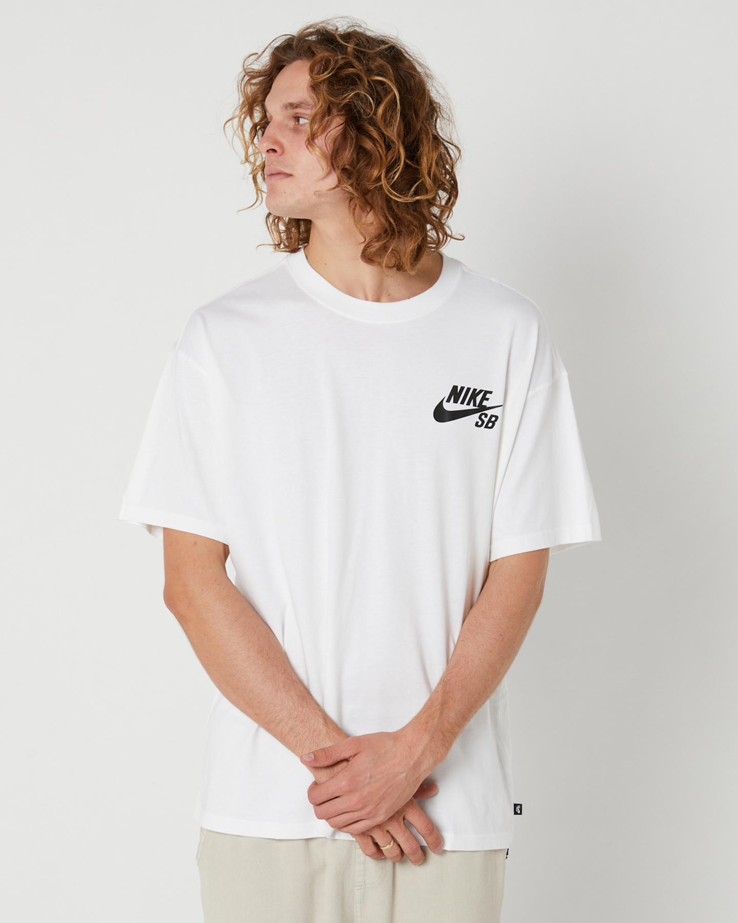 Nike Sb Logo Tee - White | SurfStitch