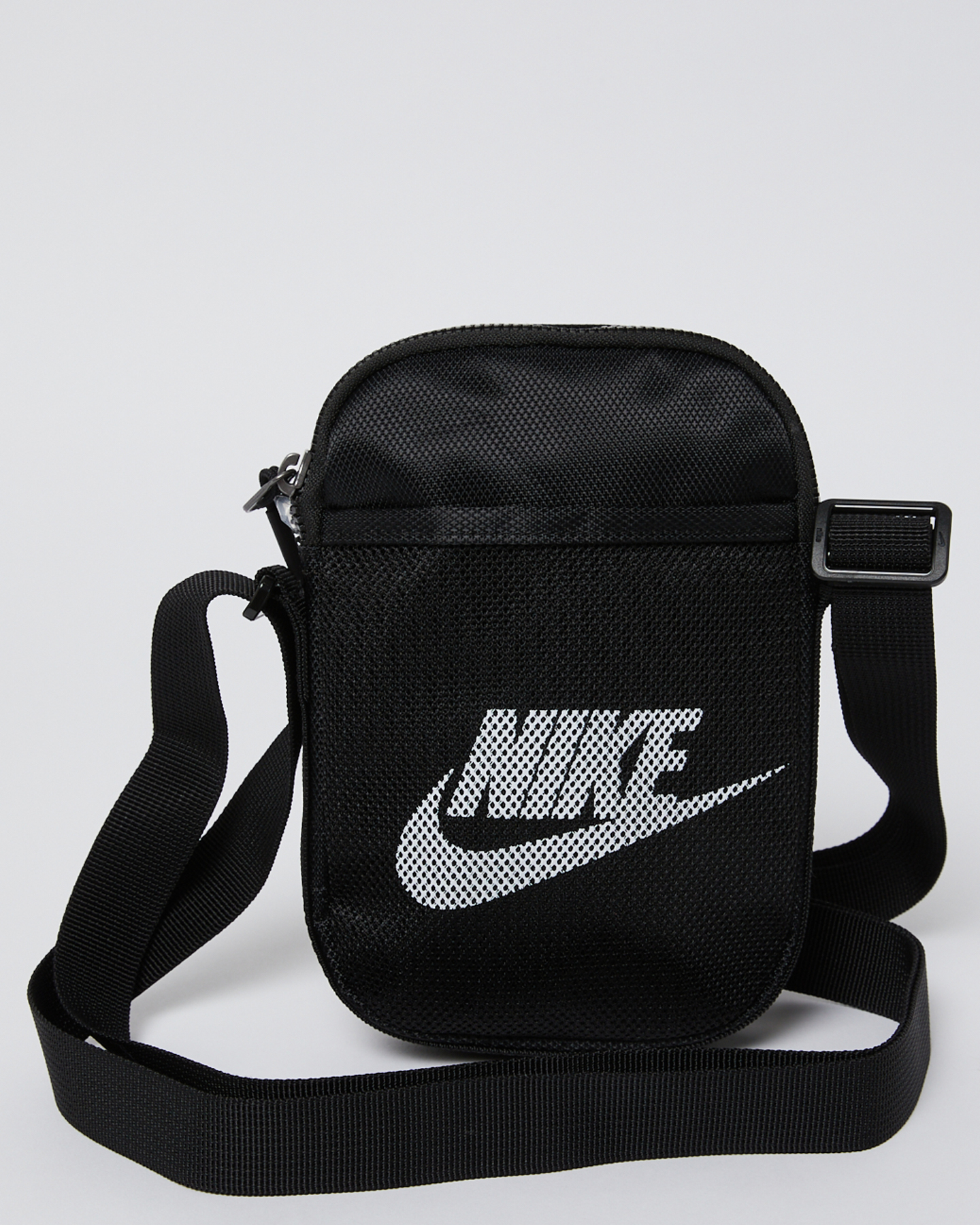 Nike On-The-Go Storage With Heritage Dna - Black | SurfStitch