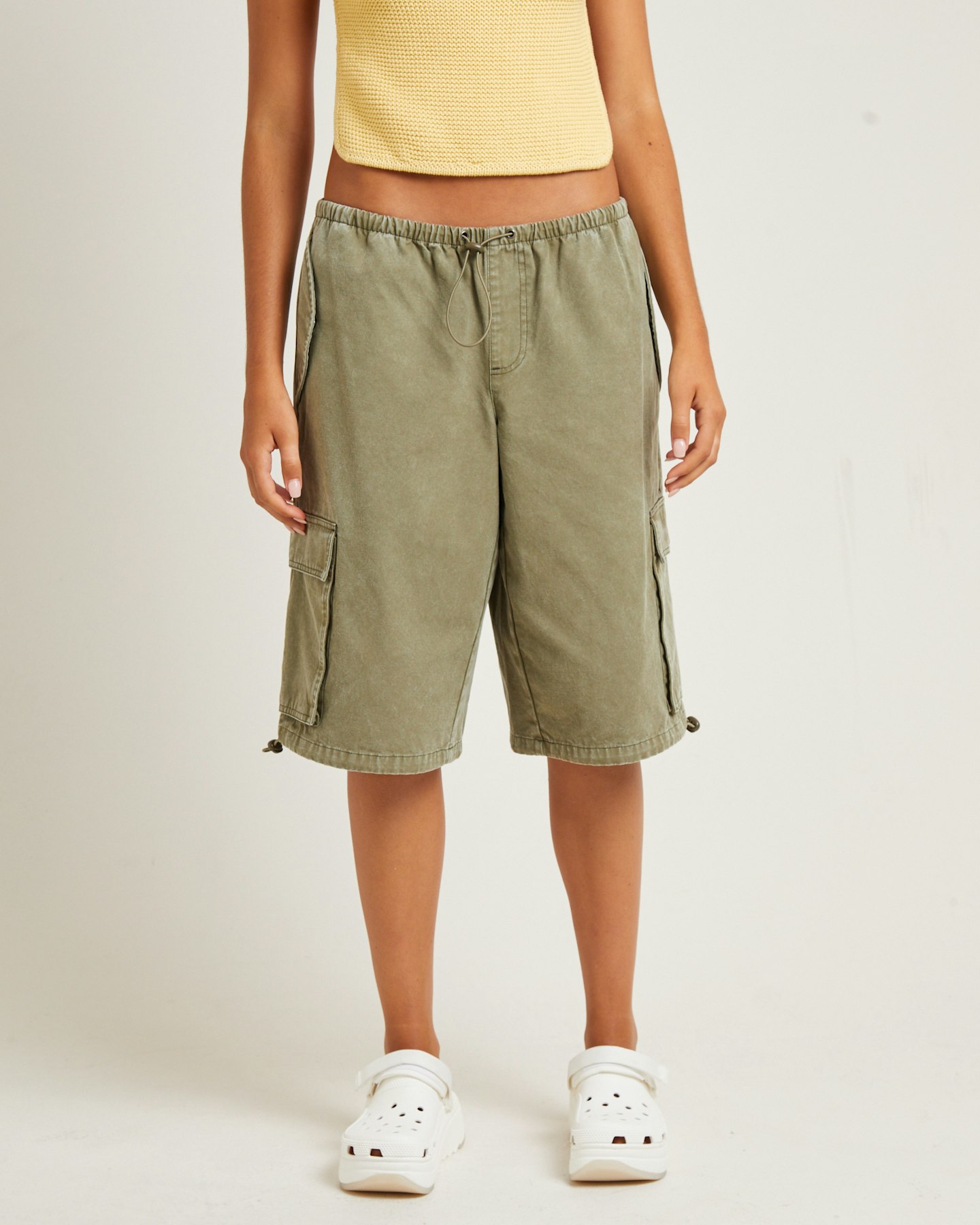 Womens cargo shorts online hotsell